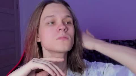 Mark online show from 14, 10, 2025