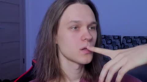 Mark online show from 22, 10, 2025