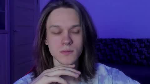 Mark online show from 3, 11, 2025