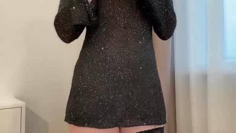 shy_schoolgirl_ online show from 20, 12, 2025