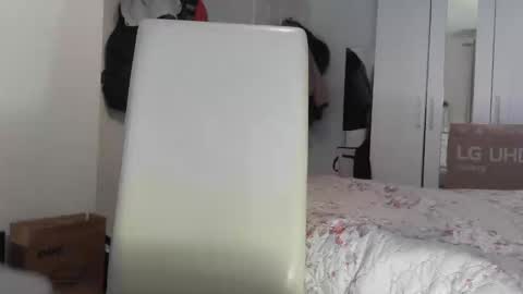 Snapshot of shyboy0533 chatting on 24, 10, 2025 shyboy0533 online show from 24, 10, 2025