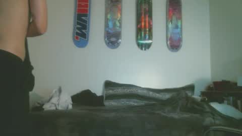 shyboyhugecum2020 online show from 14, 2, 2026