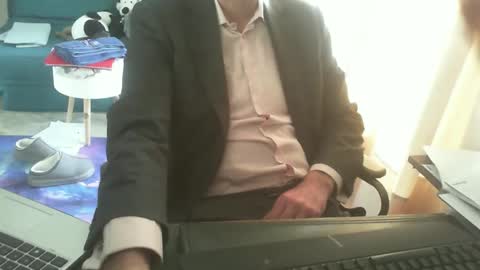 shyfrenchcock online show from 3, 3, 2025