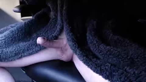 Shyguy2055 online show from 25, 1, 2025