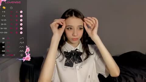 shylinaa online show from 13, 6, 2026