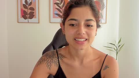 shylittlebunny online show from 14, 1, 2025