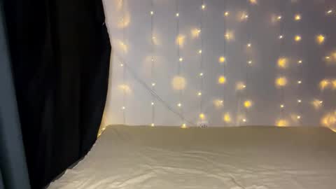 Tom and Betty online show from 31, 12, 2024