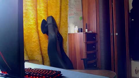 Tom and Betty online show from 3, 2, 2026