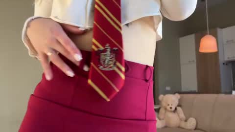 Aurora online show from 6, 3, 2025