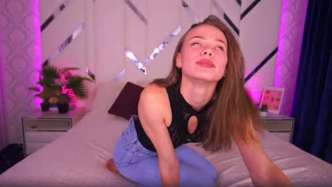 shyysiren online show from 6, 11, 2025