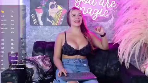 siamarlin online show from 23, 6, 2026