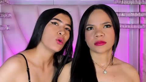 Siara and Zoe tattoo online show from 13, 5, 2026