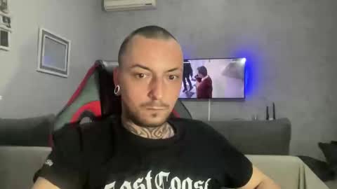 sidvicious23cm online show from 5, 2, 2026