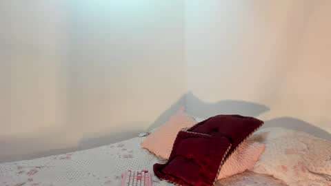 Snapshot of sienna_glow chatting on 23, 5, 2026 sienna_glow online show from 23, 5, 2026
