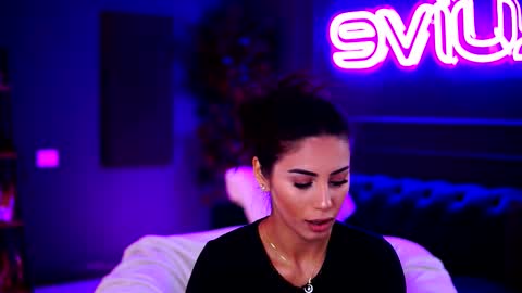 Sienna online show from 19, 11, 2025