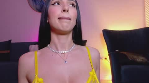 Snapshot of siennastarrr chatting on 16, 5, 2026 Sienna online show from 16, 5, 2026