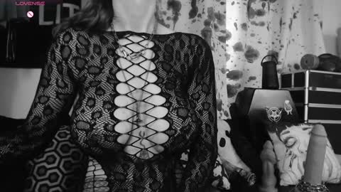 Allmylinkssilentmary666 online show from 25, 11, 2025