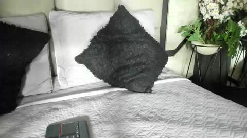 silknyx online show from 20, 2, 2026