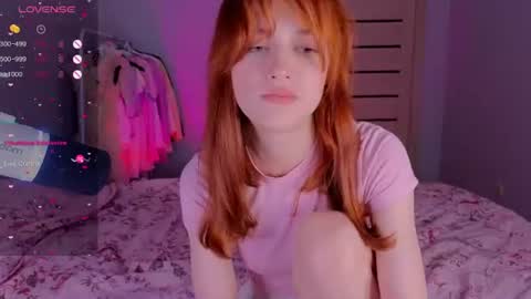 Snapshot of silly___woman chatting on 12, 6, 2026 silly___woman online show from 12, 6, 2026