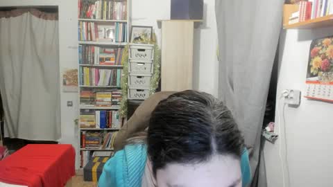 Snapshot of silvercaramel chatting on 28, 9, 2025 silvercaramel online show from 28, 9, 2025