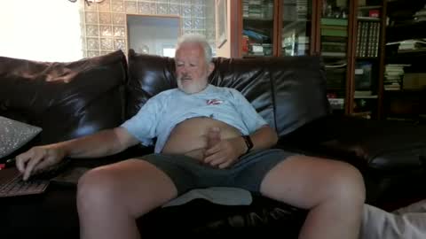 Daddy Bear online show from 21, 5, 2026
