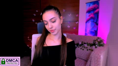 Silvia nude in pvt  online show from 9, 12, 2024