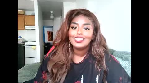 Snapshot of siminfox chatting on 2, 10, 2025 Simin Fox online show from 2, 10, 2025