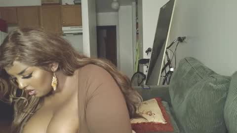 Snapshot of siminfox chatting on 21, 12, 2025 Simin Fox online show from 21, 12, 2025