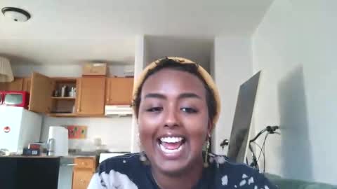 Snapshot of siminfox chatting on 12, 1, 2026 Simin Fox online show from 12, 1, 2026