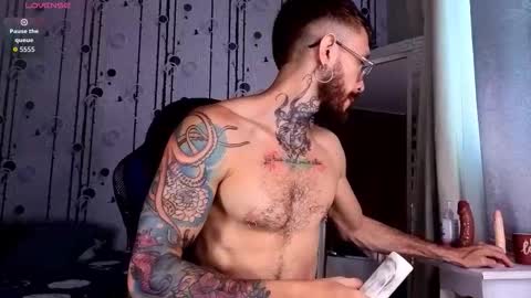 Snapshot of simon_rz chatting on 4, 2, 2026 Simon online show from 4, 2, 2026