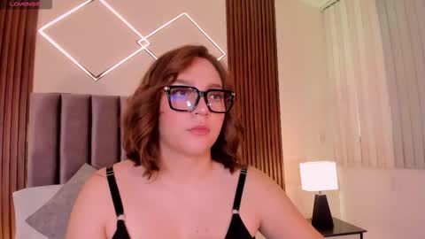 Snapshot of simonastar_ chatting on 10, 2, 2026 simonastar_ online show from 10, 2, 2026