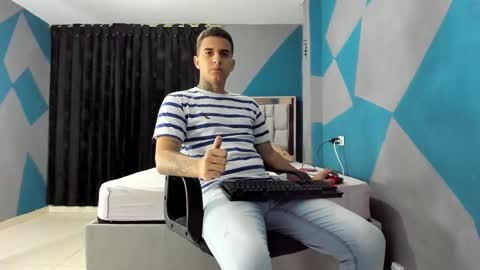 Snapshot of simonkeler chatting on 16, 12, 2024 SIMON KELER online show from 16, 12, 2024