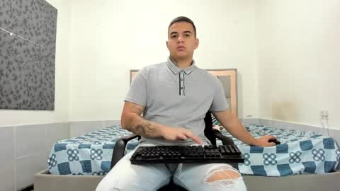 SIMON KELER online show from 2, 4, 2026