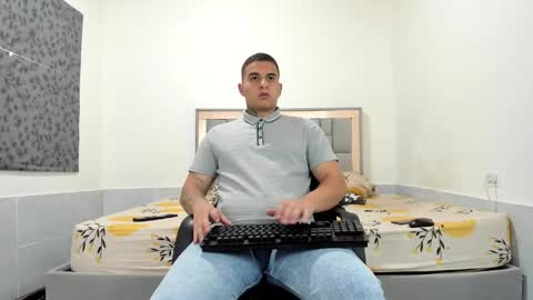 SIMON KELER online show from 13, 5, 2026