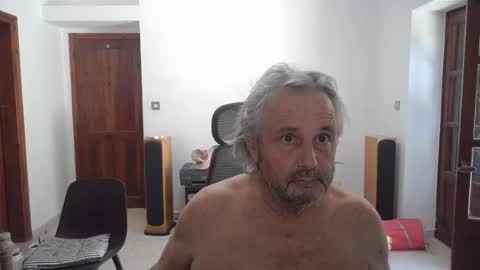Snapshot of simonthenudist chatting on 31, 7, 2026 Simon online show from 31, 7, 2026