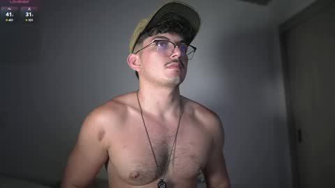 Snapshot of simoon_01 chatting on 18, 5, 2026 SIMOON online show from 18, 5, 2026