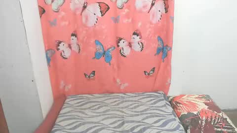 marisweet online show from 11, 2, 2025