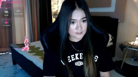 Adrianna Fowler online show from 9, 2, 2026