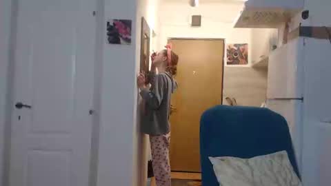 simyhvn online show from 25, 2, 2025