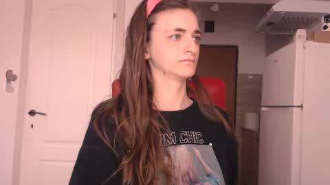 simyhvn online show from 23, 3, 2026