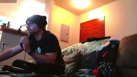 Husky Dad online show from 4, 11, 2025