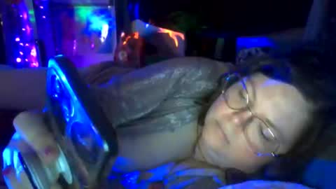 Siofra online show from 5, 10, 2025