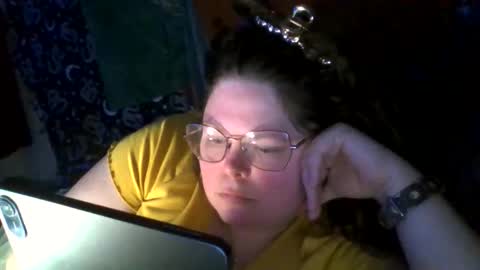 Snapshot of siofra chatting on 27, 4, 2026 Siofra online show from 27, 4, 2026