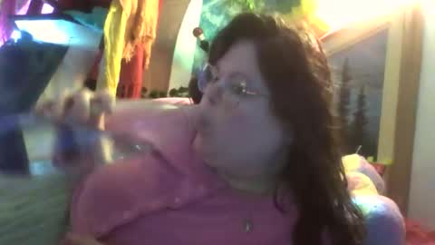 Snapshot of siofra chatting on 3, 5, 2026 Siofra online show from 3, 5, 2026
