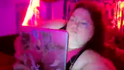 Snapshot of siofra chatting on 26, 6, 2026 Siofra online show from 26, 6, 2026