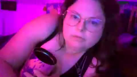 Snapshot of siofra chatting on 27, 6, 2026 Siofra online show from 27, 6, 2026