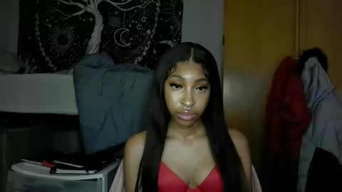 Snapshot of sireddesired_ chatting on 6, 4, 2026 sireddesired_ online show from 6, 4, 2026