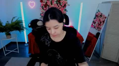 Snapshot of sirenmystique chatting on 22, 6, 2026 Si online show from 22, 6, 2026