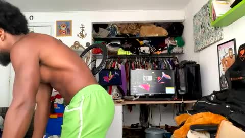 siriss_boyrag online show from 9, 6, 2026