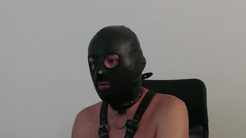 Snapshot of siriuslatex chatting on 17, 9, 2025 siriuslatex online show from 17, 9, 2025